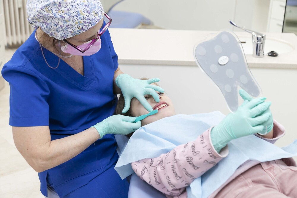 odontopediatria paciente nina
